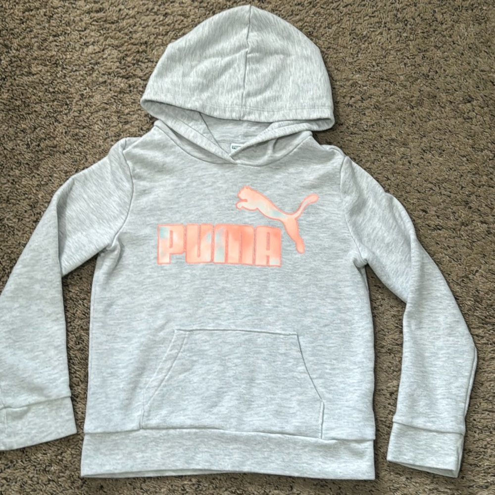 Puma Girl Gray Hoodie Size 7/8